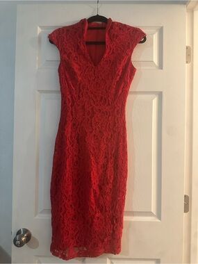 Alexia Admor Red Lace Midi Dress